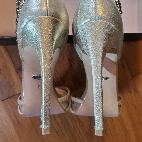 Badgley Mischka Emma II Embellished Heel  - NWOT! - Picture 8 of 15